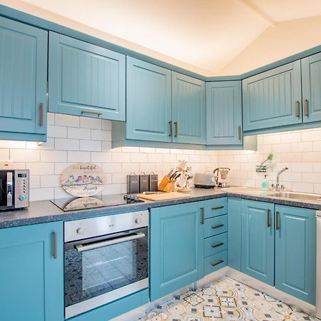 Cosy Retreat In The City Centre Голуэй Экстерьер фото
